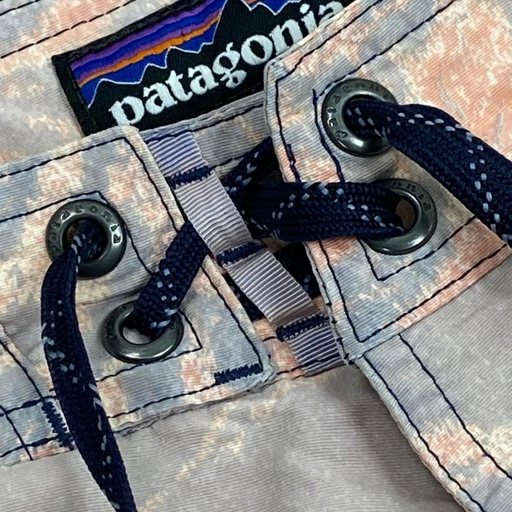 Vintage Patagonia Boardshorts Swim Surf Trunks Mens 32 Pink Purple Floral Wave